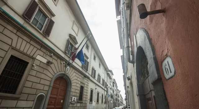 Apartments Florence - Pilastri 1Bedroom, Забронировать Апартаменты/квартира Сан-Марко - Сантиссима-Аннунциата Флоренция, рядом с Дом Буонаротти