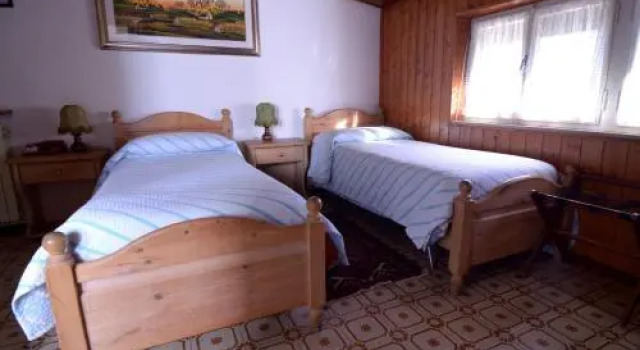 Albergo Mirella, Забронировать Отель Отели Беллуно 3 звезды, 3*