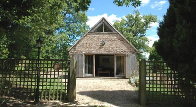 Quail Cottage, Забронировать Дом для отпуска Коттеджи Исторического графства Суссекса, Коттедж