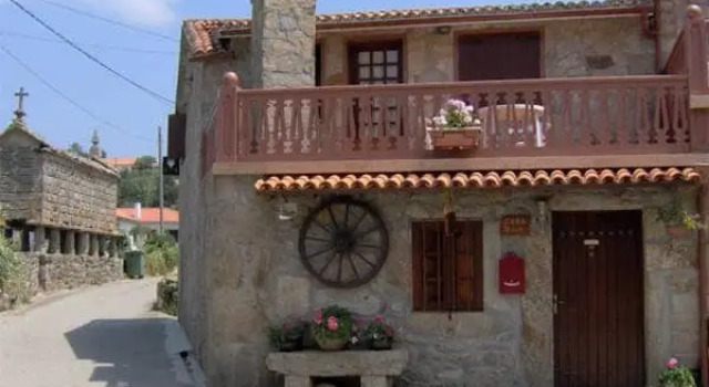 Casa Raúl Lires, Buchen Sie Hotel Cee Kap Finistere