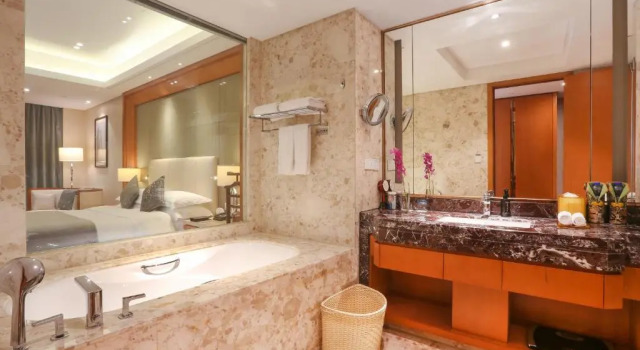 Семейный номер Standard с видом на реку Yiwu Shangcheng Hotel