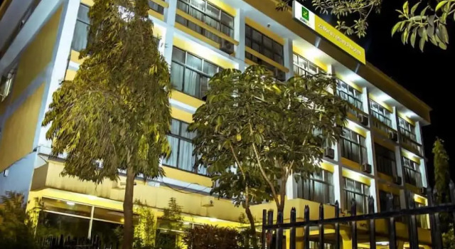 Zakinn Eland Hotel