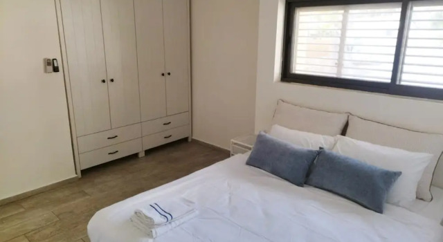 YalaRent Cliff side villa with private pool, Prenota Villa Cottage a Israele Distretto Sud, Cottage