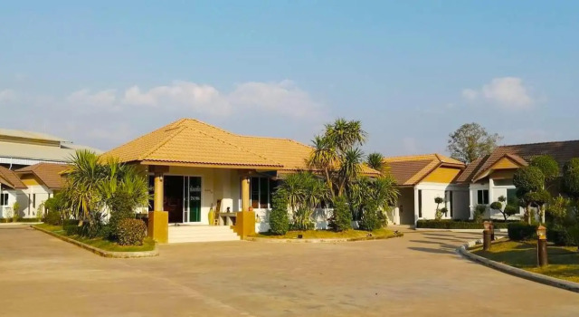 Ban Buanara (private resort), Varaa Hotelli Hotellit North-Eastern Thailand pysäköinnillä, Pysäköinti