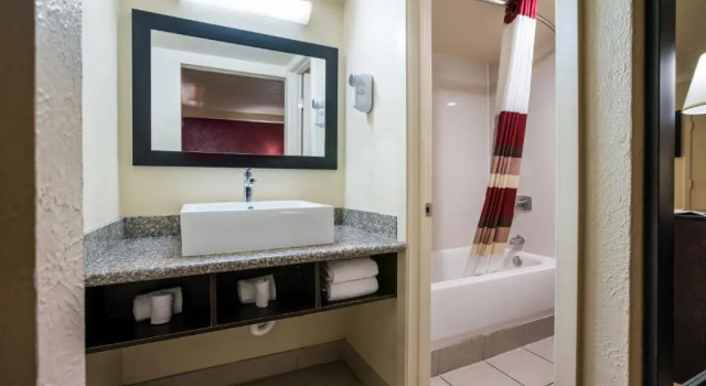 Двухместный номер Superior Red Roof Inn North Dallas - Park Central