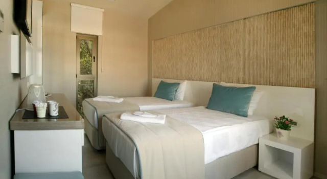 Номер Standard с видом на бассейн The D Hotel Çeşme Resort
