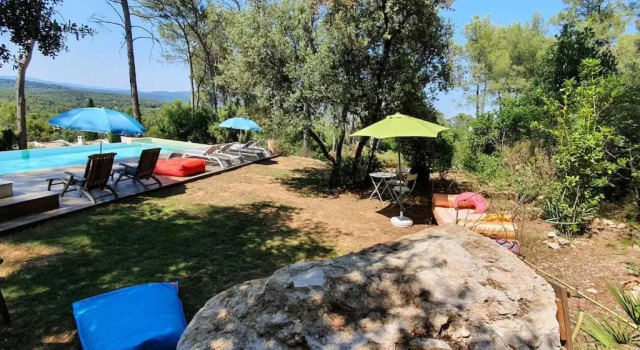 Charming villa with pool and view to Pic St. Loup, Rezerwuj Willa Wille w Hérault, Willa