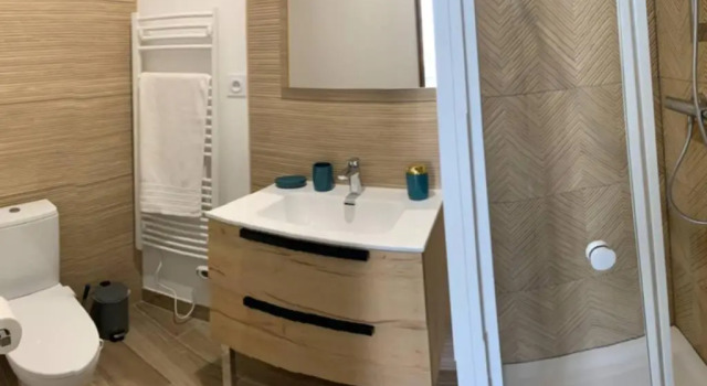 Gite de la promenade, Rezerwuj Hotel Nissan-lez-Enserune Hérault