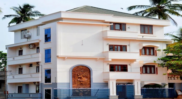 French Avenue, Rezerwuj Hotel Tanie hotele w Mahe