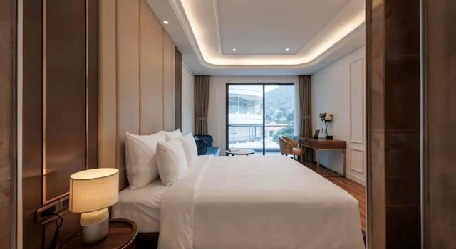 Номер Superior с видом на горы OYSTER BAY HOTEL VUNG TAU