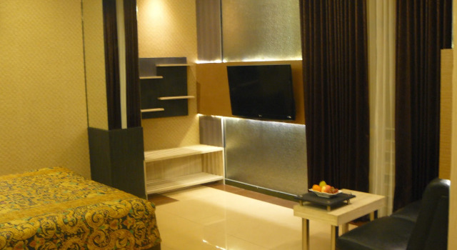 Veni Vidi Vici V3 Hotel, Reserva ahora Hotel Hoteles en Surabaya con desayuno, cerca de Taman Remaja Surabaya, Desayunos