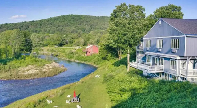 Двухместный номер Standard с видом на реку The Shire Woodstock