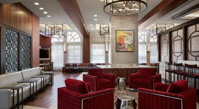 Люкс Fairfield Inn & Suites by Marriott Washington Downtown