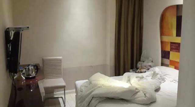 Hzmonaco Hotel, Забронировать Отель Отели Цзянган с парковкой, Парковка