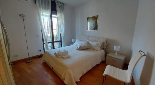 Marconi Rooms – Porta Leoni, Забронировать Апартаменты/квартира Отели Вероны с парковкой, рядом с Филармонический театр Вероны, Парковка