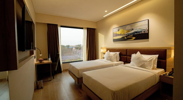 Двухместный номер Executive The Monarch at Chakan MIDC, Pune