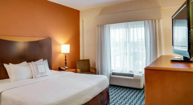 Двухместный номер Standard Fairfield Inn & Suites Lake City