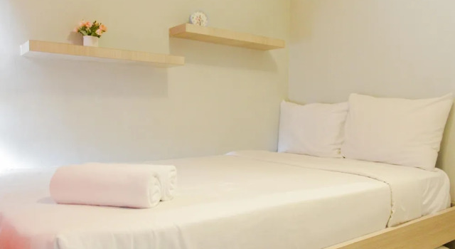 Номер Standard Fresh And Bright Studio Room At Nifarro Park Apartment