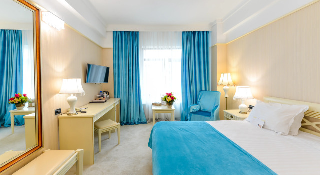 Phoenicia Grand Hotel