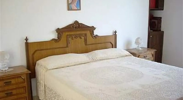 Panoramic Apartment in Villa With Pool and Garden Wi-fi, Book Apartment Hotels in Sicily with Parking, Parking