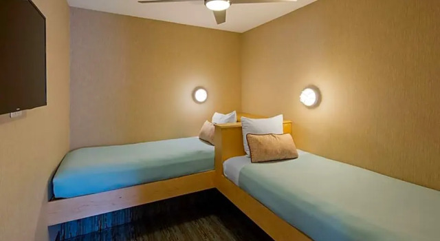 Четырёхместный люкс Best Western Acadia Park Inn