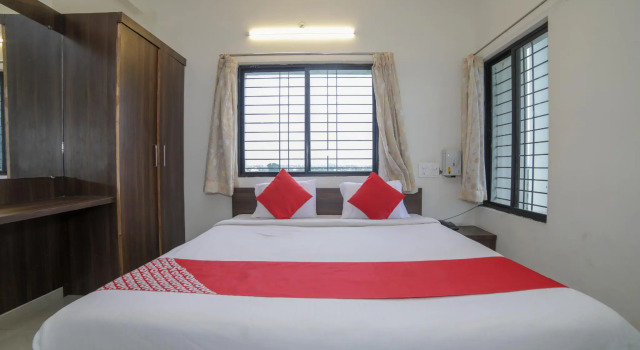 Seva Service Apartmen by OYO Rooms, Забронировать Отель Отели штата Махараштры 3 звезды, 3*