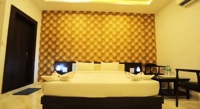 Номер Deluxe Raha Hotel