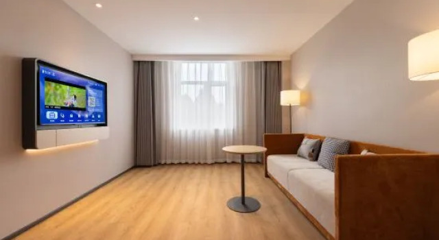 Люкс Deluxe Jinjiang Hotel (Xianghe Jiqiren Xiaozhen)