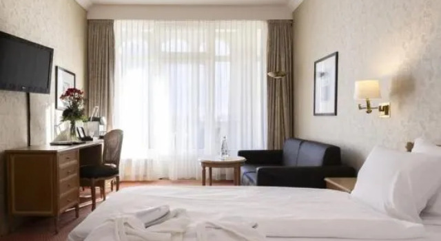 Двухместный номер с балконом Grand Hotel Beau Rivage Interlaken