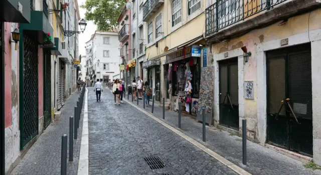 Stunning 1 Bedroom Apartment Near Alfama
