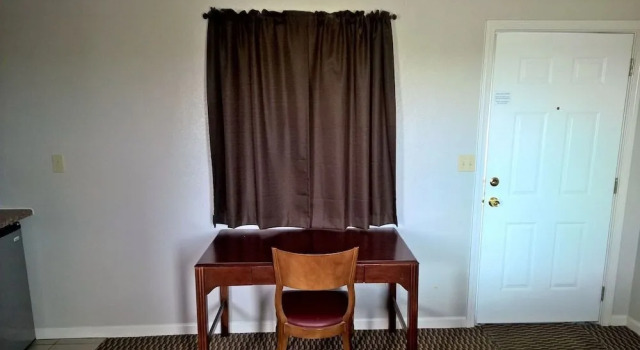Classic Motel, Prenota Motel Higginsville Missouri