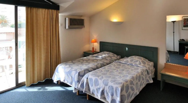 Студия Economy Residhotel Les Coralynes