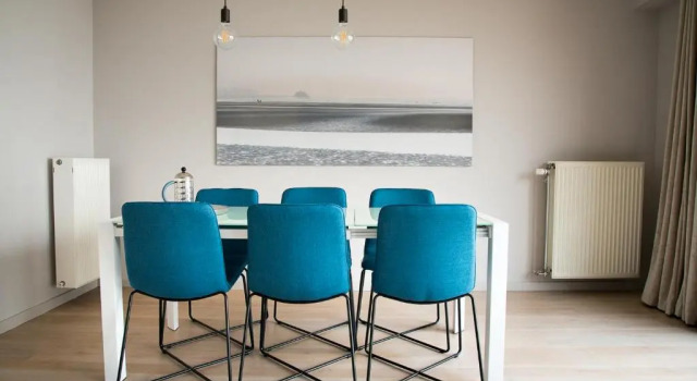 Superb Penthouse seaview near Bruges, Rezerwuj Hotel Hotele w Bruksela z parkingiem, Parking