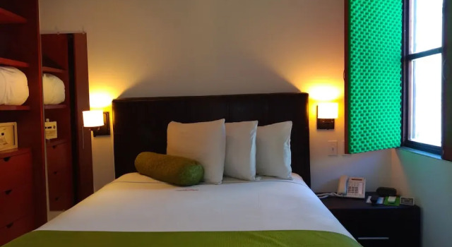 Номер Standard с балконом Suites La Concordia
