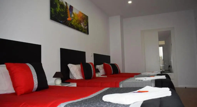 Четырёхместный номер Standard Guest House Henrique VIII