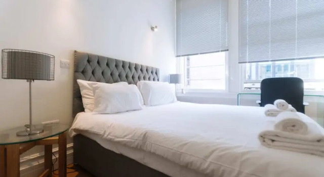 Gorgeous & Centrally Located 2BD Flat, Manchester!