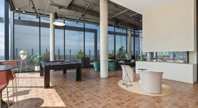 Коттедж Fulton Market Penthouse 4BR Family Fun Views