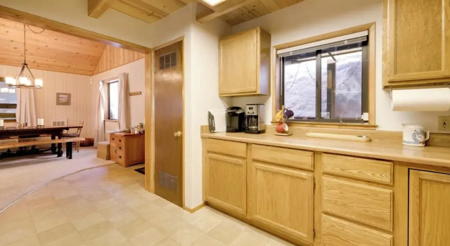 Коттедж 6 Mi to Sugar Bowl Resort: Soda Springs Cabin