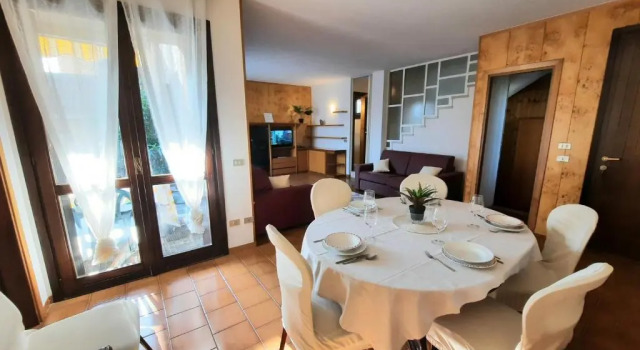 EVE HOUSE GARDALAKE, Забронировать Отель Лонато-дель-Гарда озеро Гарда