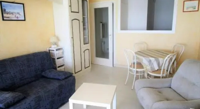 Rental Apartment a 2 Pas de la Plage Et Proche Tous Commerces 1