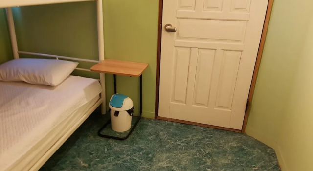 Четырёхместный номер Standard Mr.Comma Guesthouse - Hostel