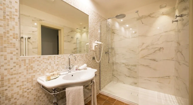 Двухместный люкс с видом на окрестности Altarocca Wine Resort Adults Only