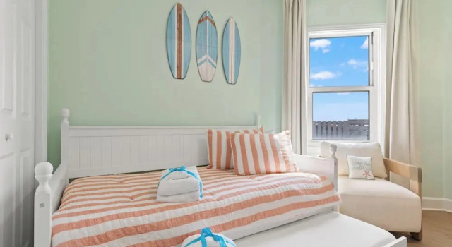 Pelican Perch! 3BR 3BA Corner Beachfront Condo w/ Epic Views, Sleeps 9, Забронировать Апартаменты/квартира Апартаменты штата Флориды, Апартаменты/квартира