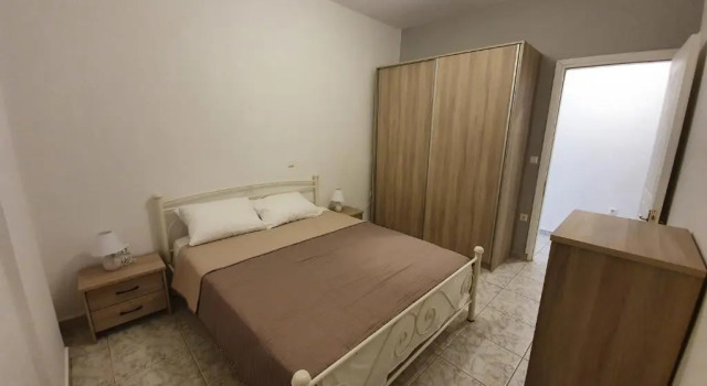 Nice apartment in Alexandroupoli near downtown, Забронировать Апартаменты/квартира Апартаменты Александруполиса, рядом с Церковь Святого Киприана, Апартаменты/квартира