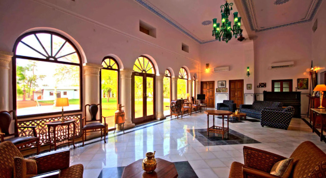 Hotel Bijay Niwas Palace, Prenota Hotel Bijaynagar 