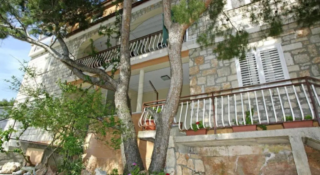 Апартаменты с видом на море MT Seafront Residence