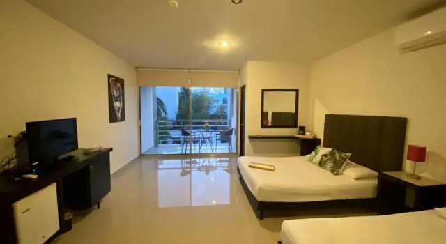 Двухместный номер Premium с балконом TJ Boutique Suites