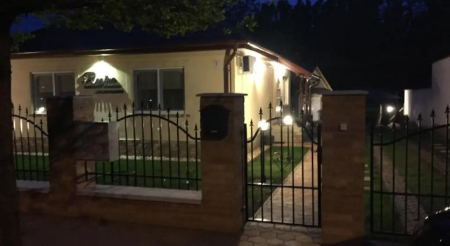 Апартаменты Regina Delux Apartman