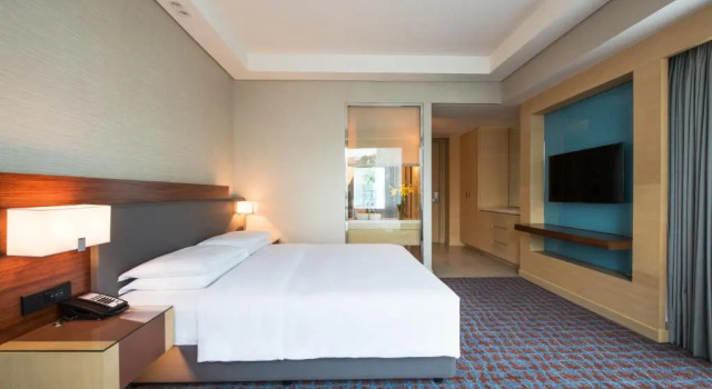 Двухместный номер с видом на бассейн Hyatt Regency Lucknow Gomti Nagar