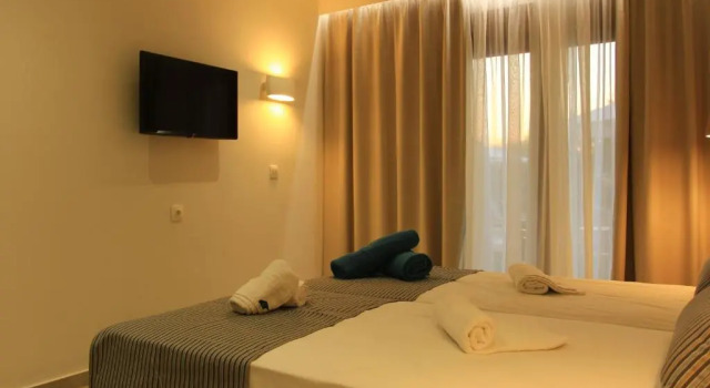 Апартаменты Цокольный этаж Karavos Apartments Almyros